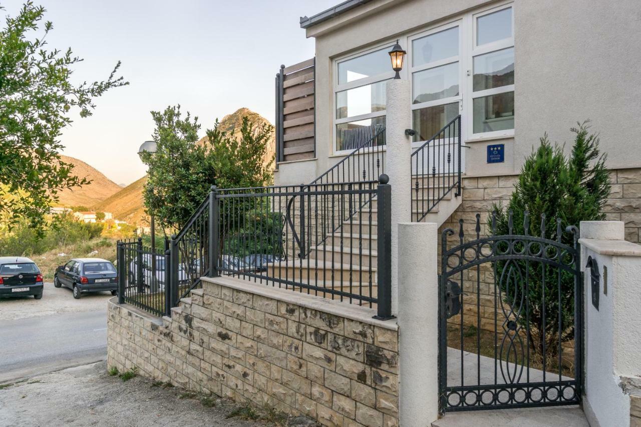 Holiday Home Harmony Zrnovnica Экстерьер фото