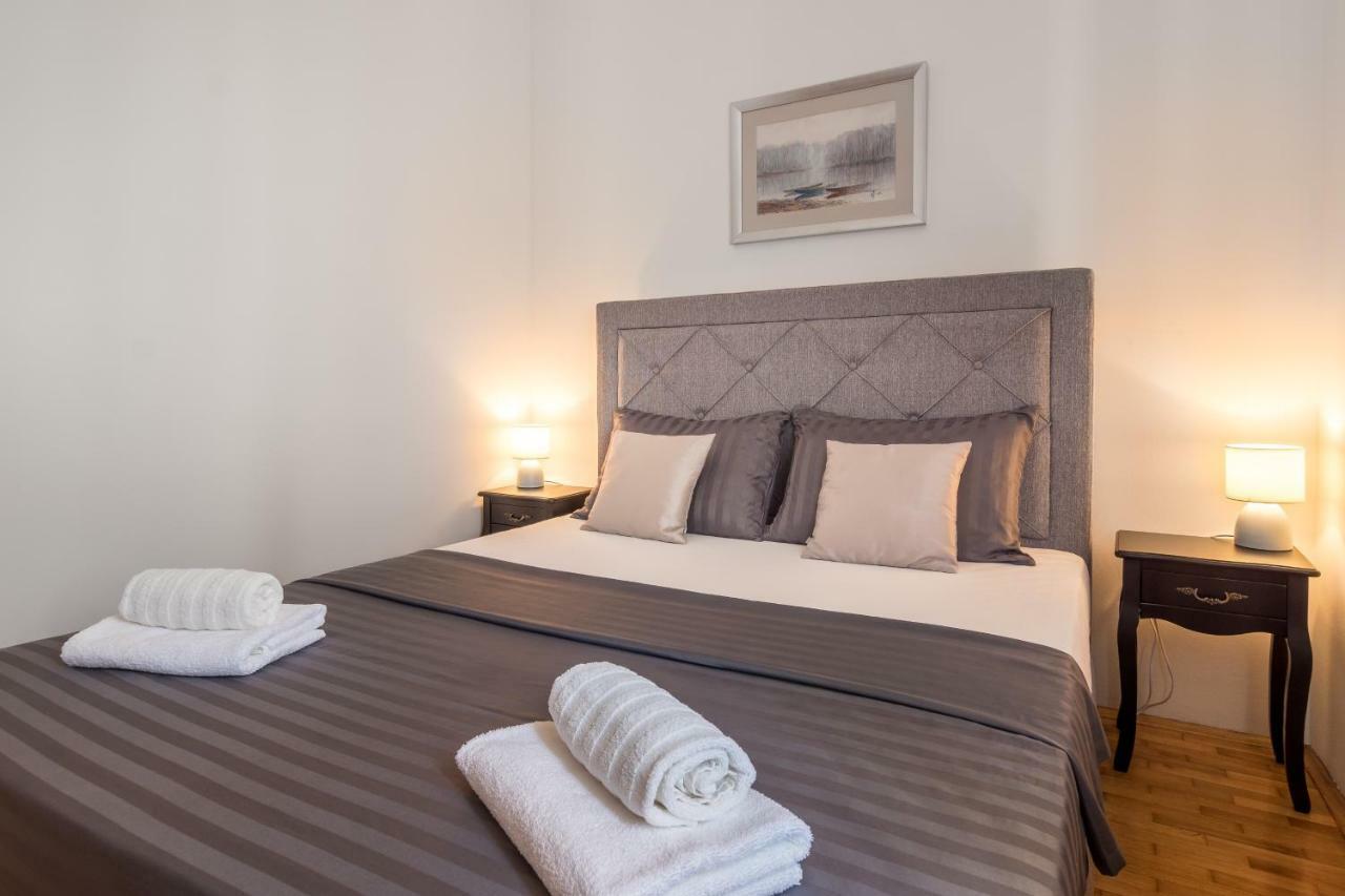 Holiday Home Harmony Zrnovnica Экстерьер фото