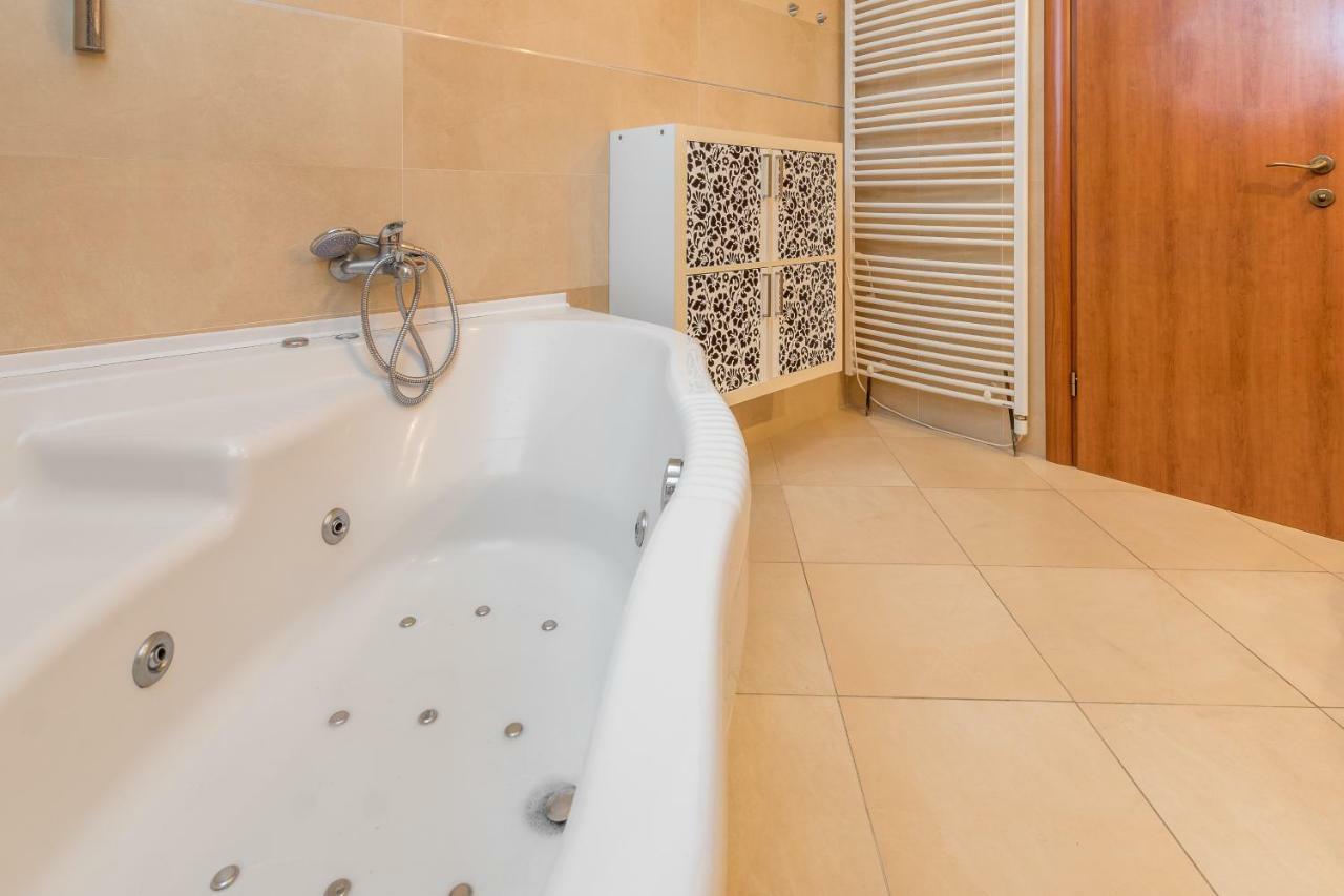 Holiday Home Harmony Zrnovnica Экстерьер фото